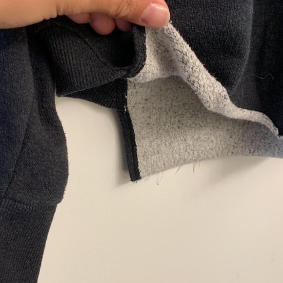 Gymshark sweatshirt - Picture 4 of 5